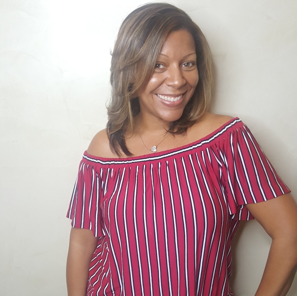 Meet your Posher, Mia